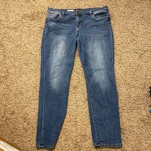 Kut from the Kloth Boyfriend Jeans